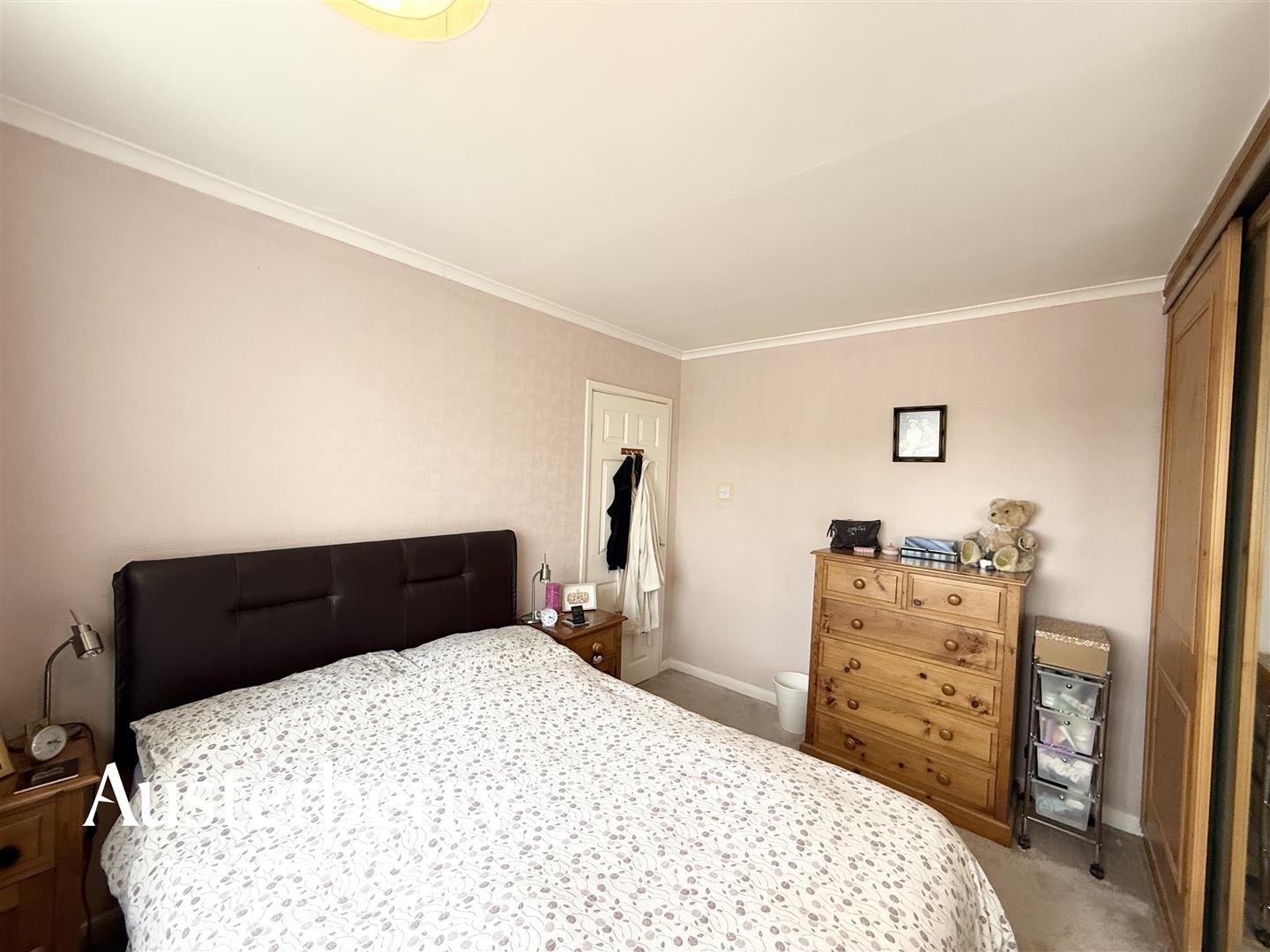Thanet Grove, Longton, Stoke-On-Trent